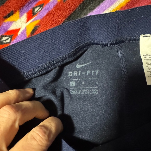 💙💛Nike MICHIGAN Navy Dri-FIT Leggings - Picture 2 of 5